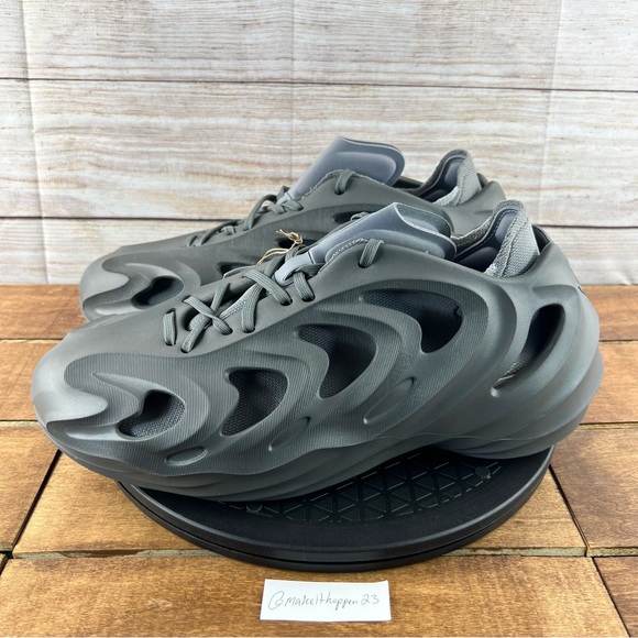 Adidas AdiFOM Q ‘Black Carbon Grey’ HP6585 - Picture 3 of 8